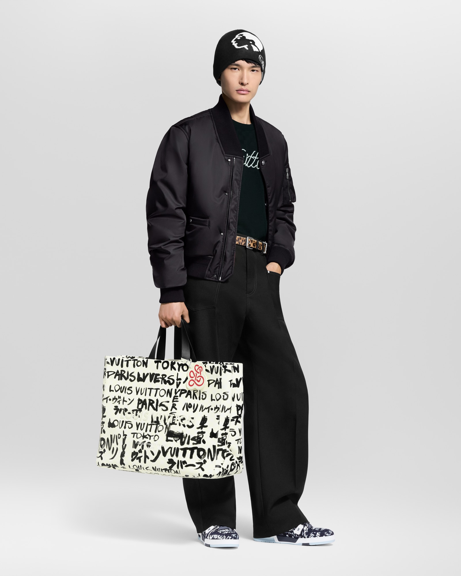 Louis Vuitton ブラック トレーナー Lサイズ LV Trainer Sneaker - Men - Shoes | LOUIS VUITTON ®